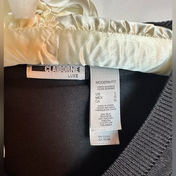 Clairborne Luxe Silk Blend Sweater in Black - Long Sleeves Modern Fit Size Large - Picture 6 of 6